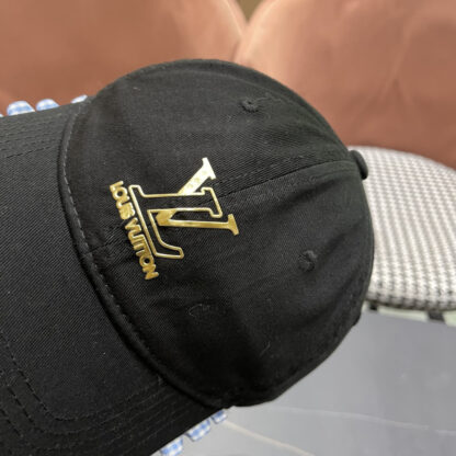 Louis Vuitton Korean style lace baseball cap for women - Image 8