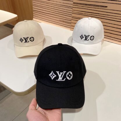 Louis Vuitton Unisex Baseball Cap - Image 7