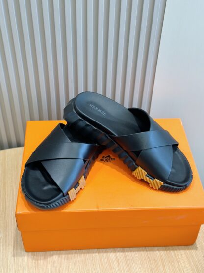 Hermès Black Men's Cross Ultra Light Comfort Slippers - Image 7