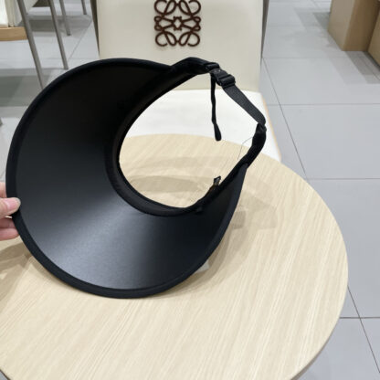 Louis Vuitton summer new men's and women's sun hats - Image 7