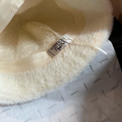 Hermès rabbit fur bucket hat - Image 7