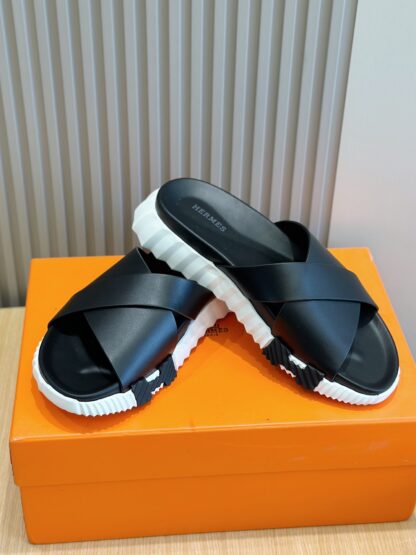Hermès black and orange men's cross-over ultra-light and comfortable slippers - Image 7