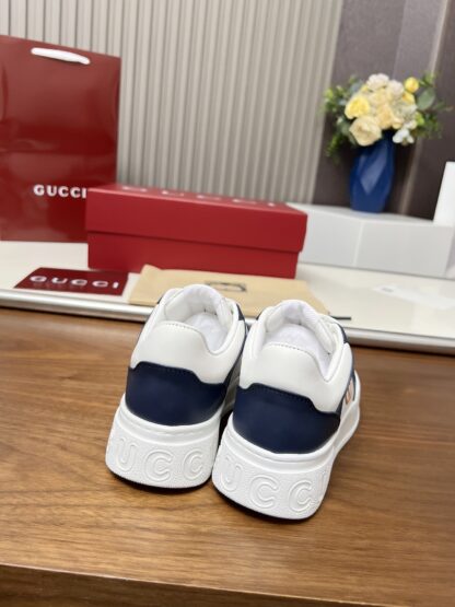 Gucci casual sneakers - Image 8