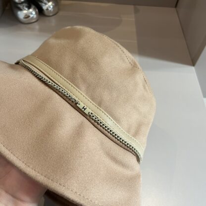 Hermes chain bucket hat - Image 7