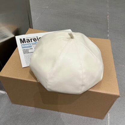 Hermès Octagonal Beret - Image 7