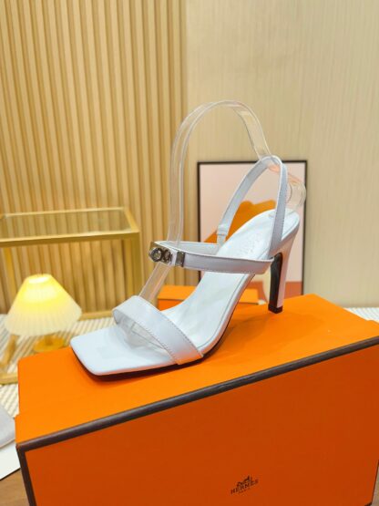 Hermès new pure handmade white comfortable stiletto sandals - Image 7