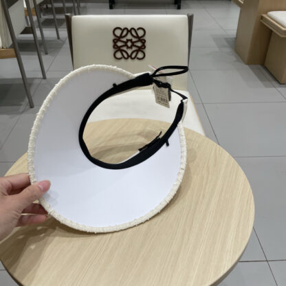 Louis Vuitton sun hat for women sun protection beach basin hat travel mountaineering headband style empty top hat - Image 7