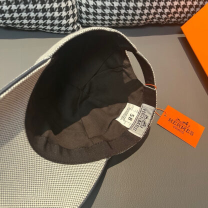 Hermès Breathable Canvas Baseball Cap - Image 7