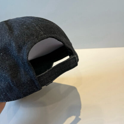 Chanel Classic Casual Baseball Cap - Image 7