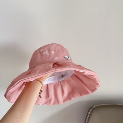 Chanel floral simple bucket hat - Image 7