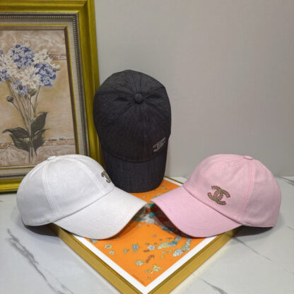 Chanel sequin baseball cap - Image 7