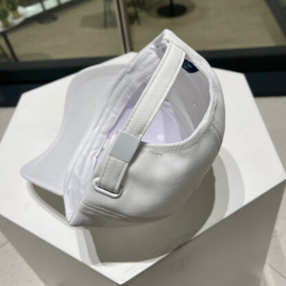 Dior casual simple baseball cap - Image 8