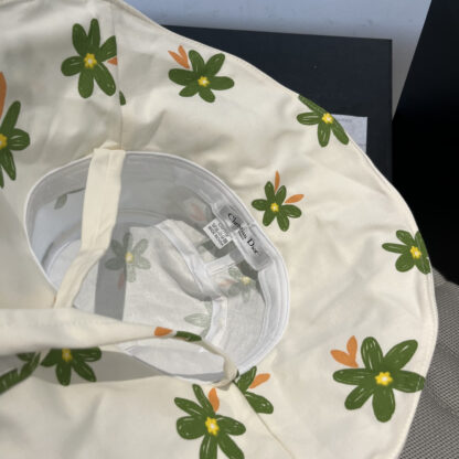 Dior casual simple bucket hat - Image 8