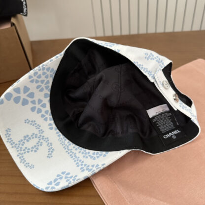Chanel Classic Casual Baseball Cap - Image 7