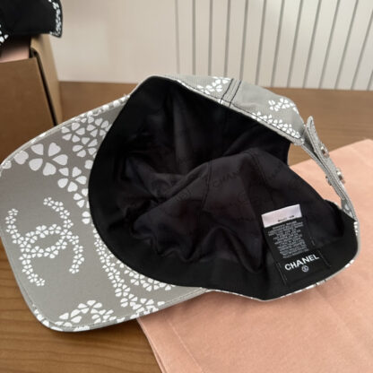 Chanel Classic Casual Baseball Cap - Image 7