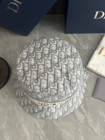 Dior casual fashion bucket hat - Image 8