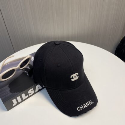 Chanel Classic Casual Baseball Cap - Image 6