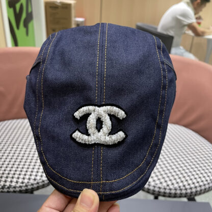 Chanel Japanese retro couple casual British beret - Image 7