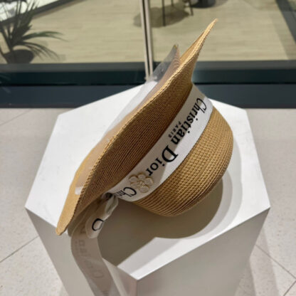Dior straw visor bucket hat - Image 8