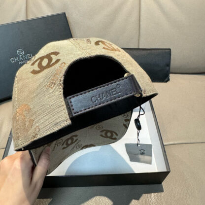 Chanel Classic Casual Baseball Cap - Image 7