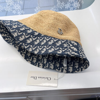 Dior simple bucket hat - Image 8