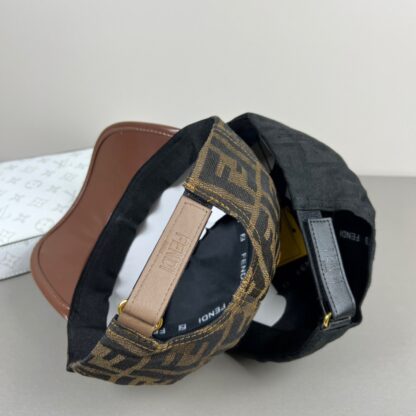 Fendi classic monogram trendy baseball cap - Image 8