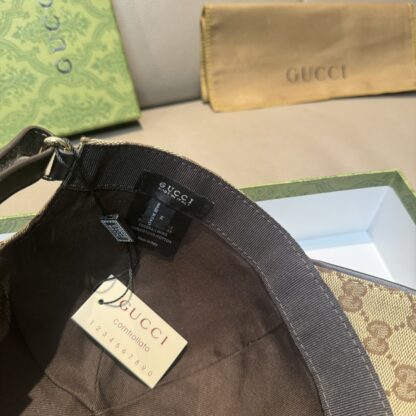 Gucci embroidered baseball cap - Image 7