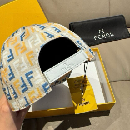 Fendi stylish breathable versatile baseball cap - Image 8