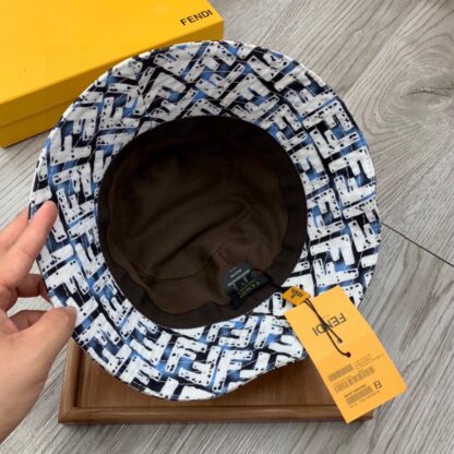 Fendi Breathable and Comfortable Bucket Hat - Image 8