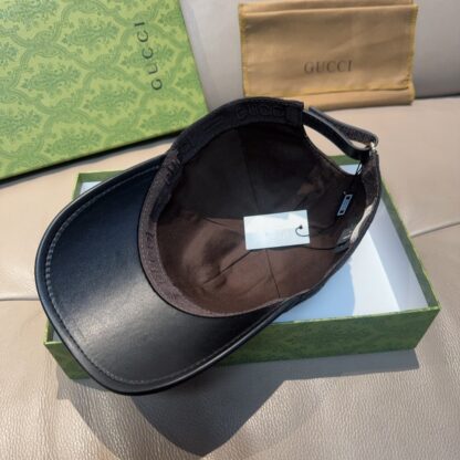 Gucci canvas and leather baseball cap - Image 7