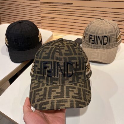 Fendi casual versatile baseball cap - Image 8