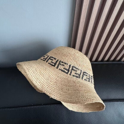 Fendi raffia bucket hat - Image 8
