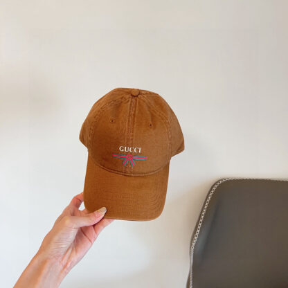 Gucci simple baseball cap - Image 7