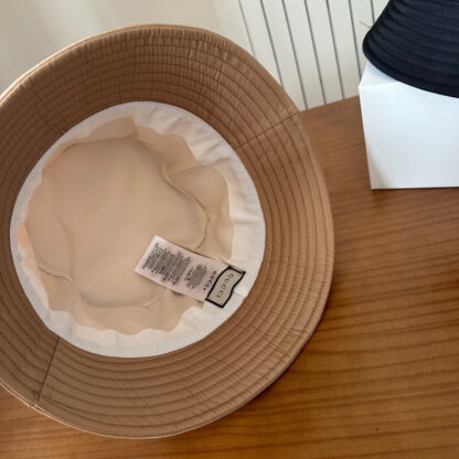 Gucci simple embroidered bucket hat - Image 7