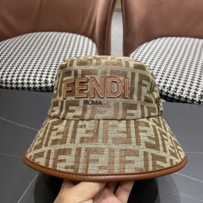 Fendi casual all-match bucket hat - Image 8