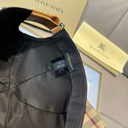 Burberry Simple Fashion Baseball Cap - Image 8