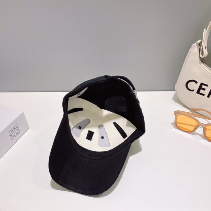 Chanel Classic Casual Baseball Cap - Image 7