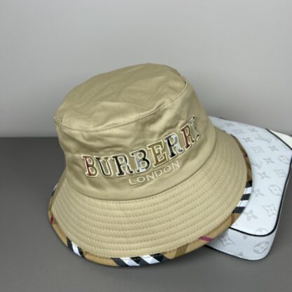 Burberry Classic Bucket Hat with Embroidery - Image 8