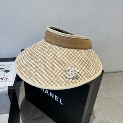 Chanel knitted wavy brim bucket hat - Image 7