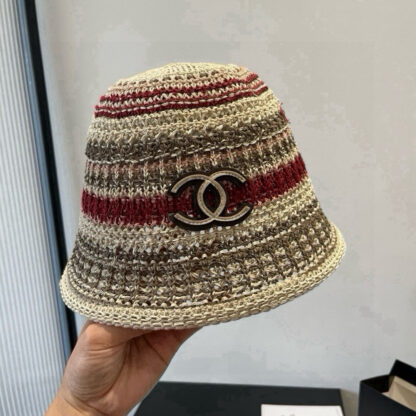 Chanel knitted bucket hat - Image 7
