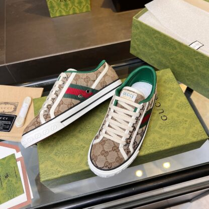 Gucci early spring casual sneakers - Image 8