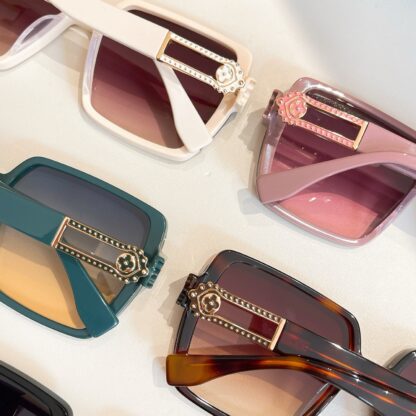 LOUIS VUITTON Fashion Sunglasses - Image 8