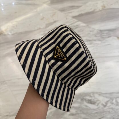 Prada classic triangle logo bucket hat - Image 7