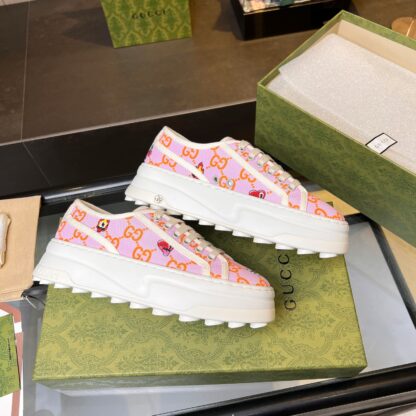 Gucci early spring casual sneakers - Image 8