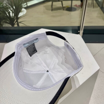 Prada fashion baseball cap - Image 7