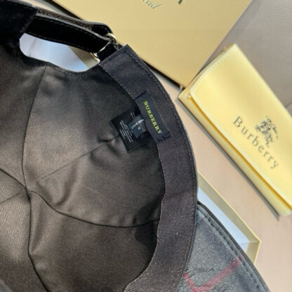 Burberry Fashion Lightweight Casual Baseball Cap - Image 8