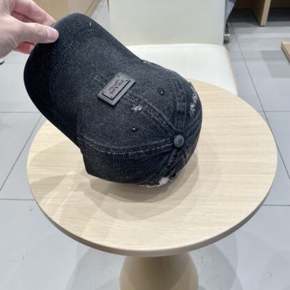 Prada fashion baseball cap - Image 7