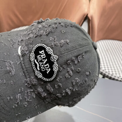 Prada fashion baseball cap - Image 7