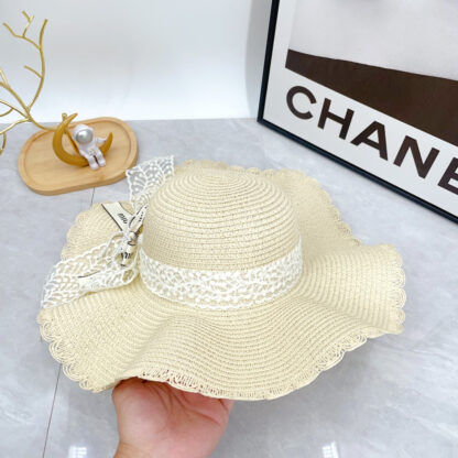 Miu Miu Straw Hat with Lace - Image 8
