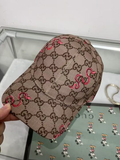 Gucci new baseball cap - Image 7